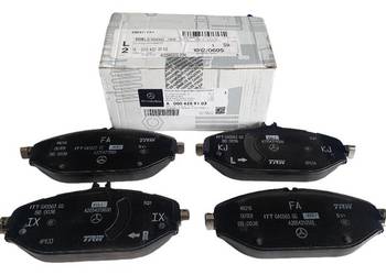 MERCEDES E-klasa coupe C238 Klocki hamulcowe przod OE