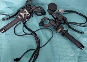 Kawasaki H2 SX H2SX 2020 KIEROWNICA KIEROWNICE PRAWA LEWA MANETKI Kawasaki H2 SX H2SX 2020 KIEROWNICA KIEROWNICE PRAWA LEWA MANETKI