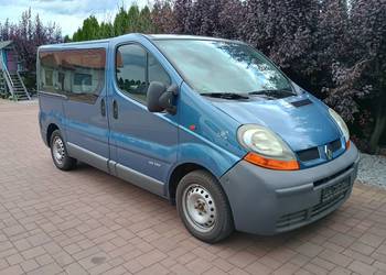 Renault Trafic 2005r 1,9d 101KM 253.000km 9-osób NAWIEWY W SUFICIE HAK