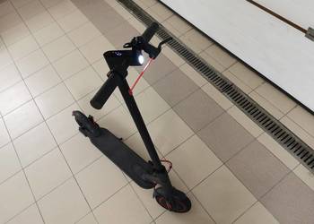 Hulajnoga elektryczna Xiaomi M365 Pro