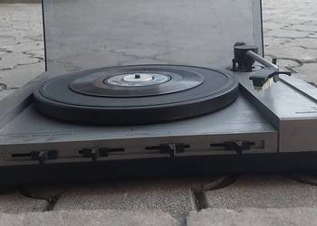 Gramofon + płyta Uszkodzony