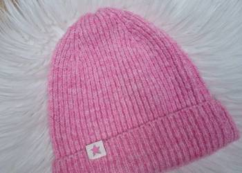 56 Rózowa ciepła czapka dla dziewczynki
