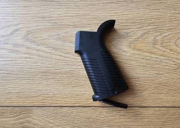 Uchwyt grip oryginalny B&T APC9 Pro 2024