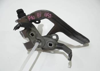 MOCOWANIE BŁOTNIKA PRAWY PRZÓD BMW F10 A52