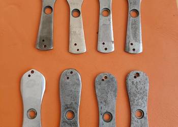 Płytki ściegowe, szarpaki do łaciarek