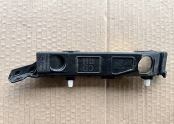 KIA CEED III UCHWYT MOCOWANIE SLIZG ZDERZKA PRZOD PRAWY 86516-J7000 KIA CEED III UCHWYT MOCOWANIE SLIZG ZDERZKA PRZOD PRAWY 86516-J7000