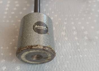 Uchwyt metalowy z magnesem do mocowania miernika - Interapid