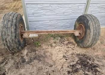 Oś rozrzutnik ruski przyczepa