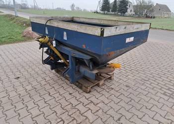 Rozsiewacz Bogballe D 1000