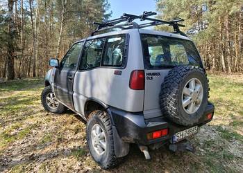 Ford Maverik 2.4 LPG nissan Terrano