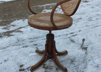 Krzesło obrotowe stare