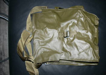 Wojskowa torba na maskę typu słoń wodoodporna z PRL