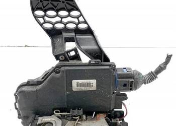 ZAMEK DRZWI TYŁ PRAWY  3D4839016K VW Volkswagen Touareg I (2002-2010)