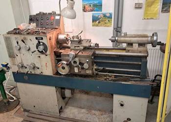 Tokarka uniwersalna TUM 25 B