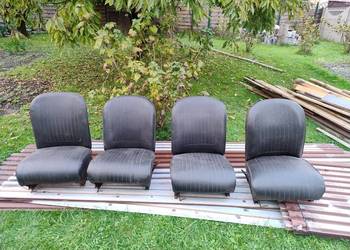 Fiat 126p fotele przód i kanapy tył