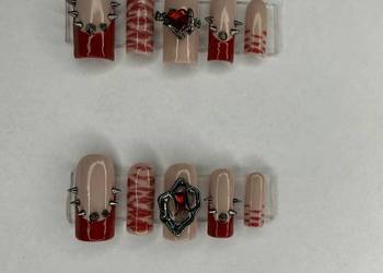 Press on nails ćwieki