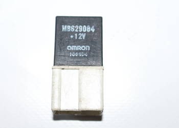 MITSUBISHI GALANT PRZEKAŹNIK OMRON 12V 106806 MB629084