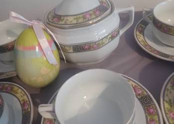 Porcelanowy serwis wyprodukowany w fabryce Koenigszelt (Silesia)