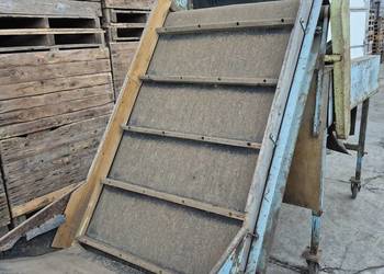 Szczotkarka czyszczarka z podajnikiem do warzyw ziemniakow marchwi