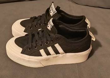 Adidasy damskie Adidasy damskie