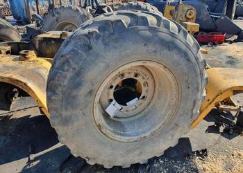 OPONA VOLVO L35B-Z 4 OPONY R20 DUNLOP