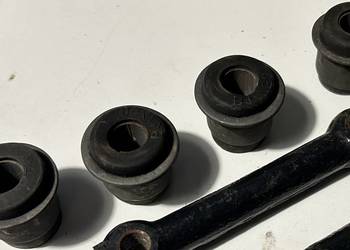 NOWA Tuleja wahacza przedniego - Fiat 126p