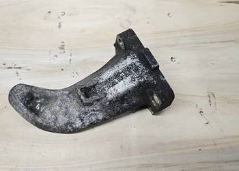 Łapa silnika mercedes w123 2.0d 6152231404