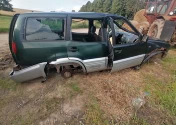 Nissan terrano 2 na części