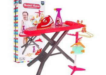 ZESTAW DO PRASOWANIA DLA MAŁYCH GOSPODYŃ – ŻELAZKO I AKCESORIA