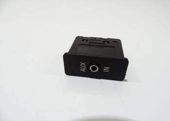 GNIAZDO AUX BMW E87 E90 E91 E92 6930561