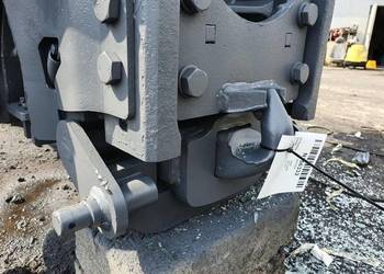 ZACZEP TYLNY VALTRA S 323 HITCH DOLNY 2011