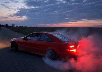 Mercedes 2.6 v6 lpg drift gruz hydro spaw