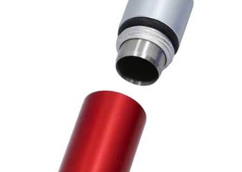 Mobilny Puncher do Cygara w Formie Breloka Dziurkacz Otwieracz - czerwony