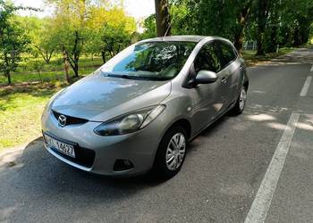 Mazda 2 niski przebieg