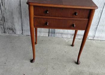 konsolka drewniana / 479