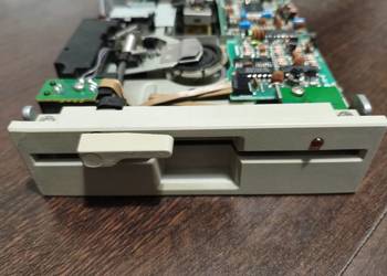 Stacja dyskietek 5.25 Mitsubishi sprawna