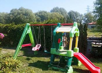 Huśtawka domek plac zabaw dla dzieci