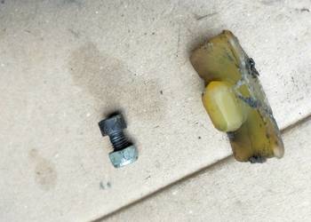 Audi 80 B3 80B3 ŚLIZG ŚRUBA PROWADNICA  FOTELA