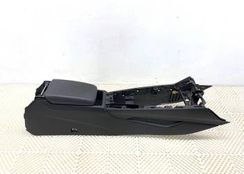 PODŁOKIETNIK AUDI A5 F5 Sportowy/Coupe 8W1863241A