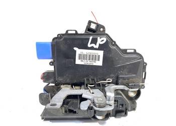 ZAMEK DRZWI LEWY PRZÓD SKODA ROOMSTER Hatchback 5J1837015 06-15