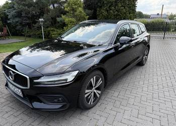 Volvo v60 B4 mild hybrid skóry bardzo dobry stan