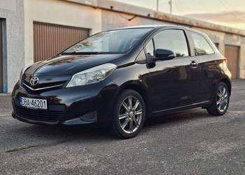 Toyota Yaris III 1.3 3 / tempomat / benzyna 1.33 / 6 biegów / salon pl