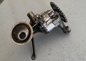 Pompa oleju Volkswagen 030 115 109