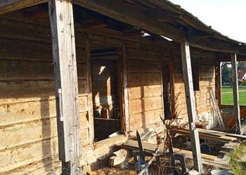 Sprzedam dom drewniany do rozbiórki