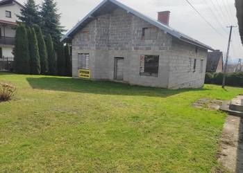 Dom w Warzycach w stanie surowym