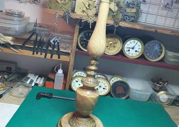 Duża kamienna podstawa do lampy naftowej lub świecznik