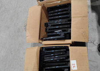 Stacje dokujące laptopów 64 sztuki LENOVO ThinkPad i DELL. 40 sztuk stacji…