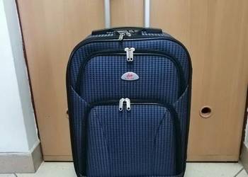 Walizki turystyczne podróżne Nowe