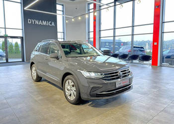 Volkswagen Tiguan Life 2.0TSI 190KM DSG 4motion 2022 r., salon PL, I właśc…