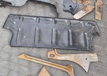 Fiat 126 reperaturki poszycia słupki, mocowania wahaczy stare zapasy!